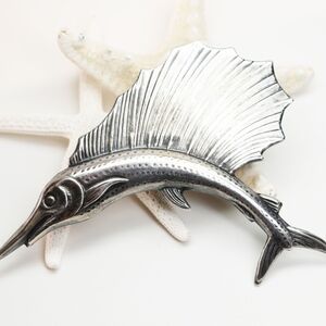 VINTAGE STERLING SILVER SAILFISH BROOCH *signed* .